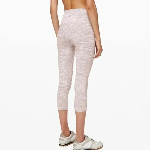 Lululemon Wunder Under Striped Crop High-Rise Luxtreme 21" Leggings size 6 - Picture 1 of 4